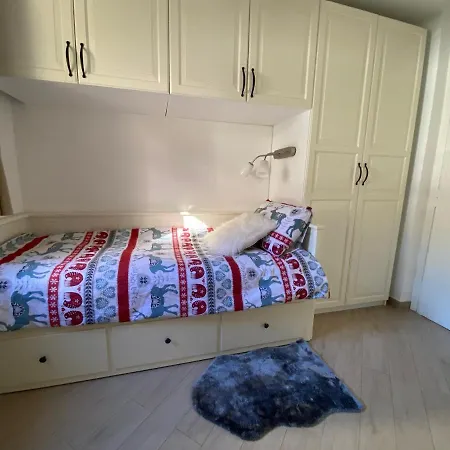 Casa Genepy - Monolocale In Centro A 아파트 세스트리에